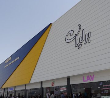 عکس نما برای مغازه و پاساژ